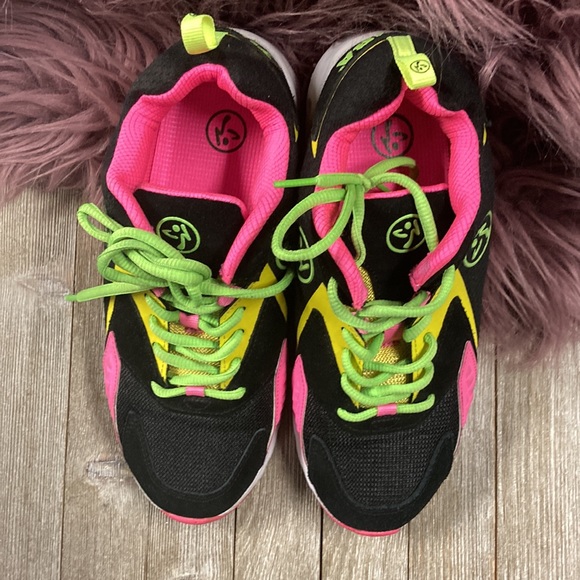 ❤️Zumba Air Stud Lo Sneakers ❤️ - Picture 9 of 11